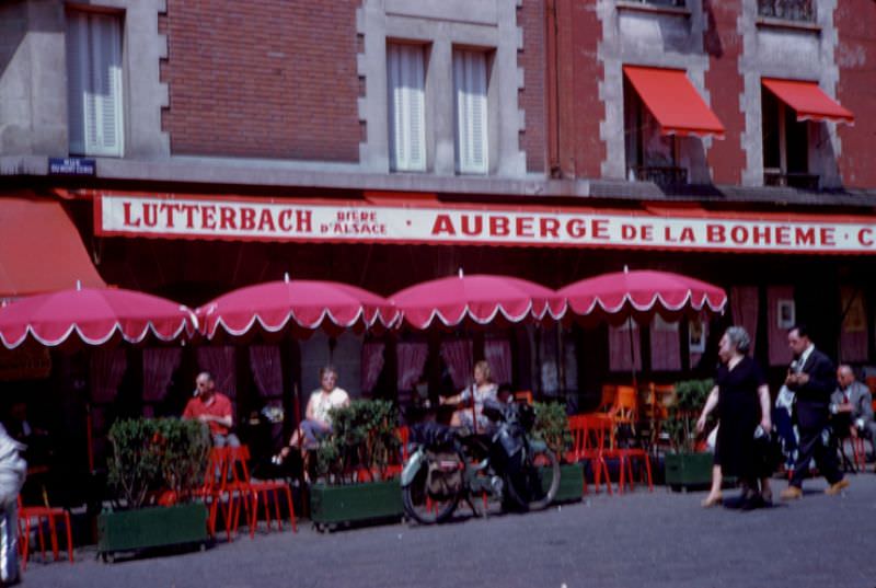 Sidewalk Café, Montmartre, 1960
