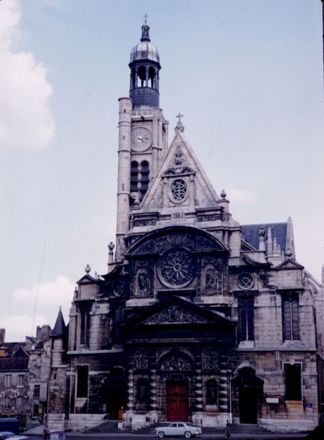 L'Eglise de Saint Etinned, Monti, 1960