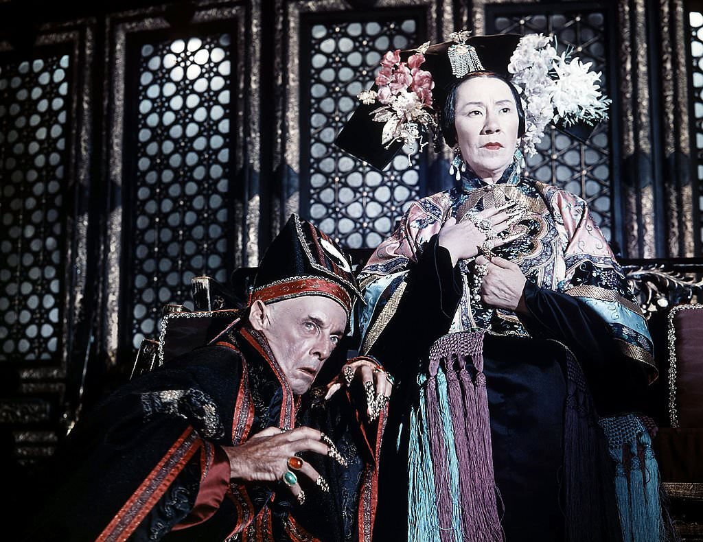 Robert Helpmann and Flora Robson in a scene from the film '55 Days At Peking', 1963.