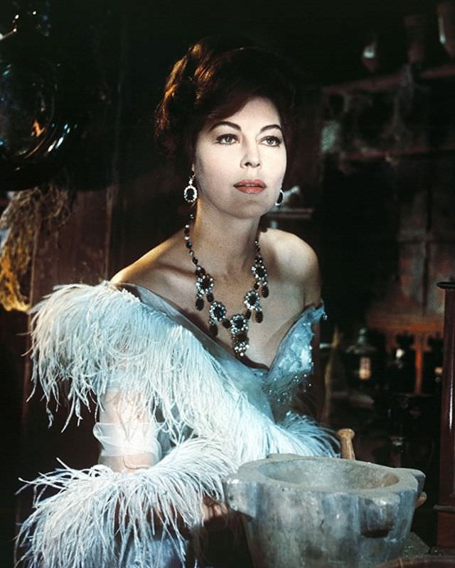 Gorgeous Photos of Ava Gardner in Beautiful Costumes from the movie '55 Days at Peking (1963)'