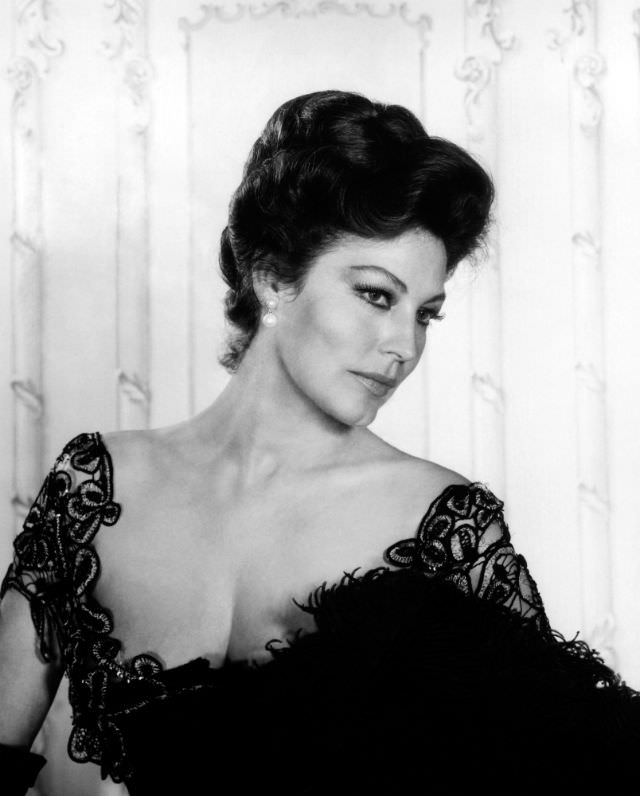 Gorgeous Photos of Ava Gardner in Beautiful Costumes from the movie '55 Days at Peking (1963)'