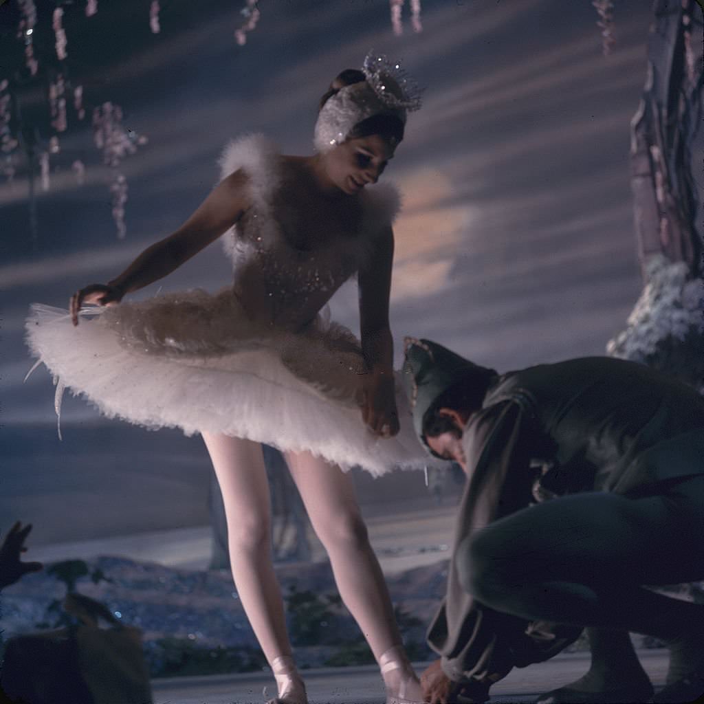 Barbra Streisand in costume for the 'Swan Lake' ballet parody in the movie 'Funny Girl', 1968.