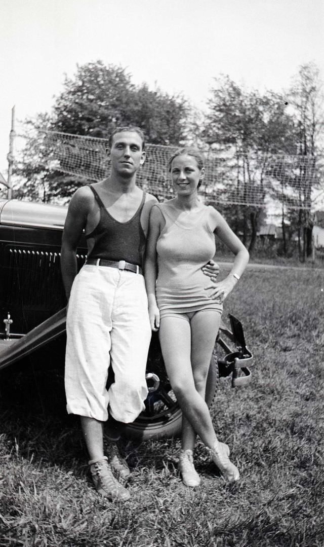 Lovely Vintage Photos of Beautiful Couples from the 1930s