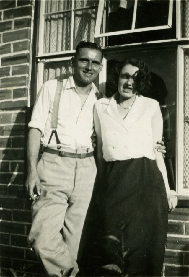 Lovely Vintage Photos of Beautiful Couples from the 1930s