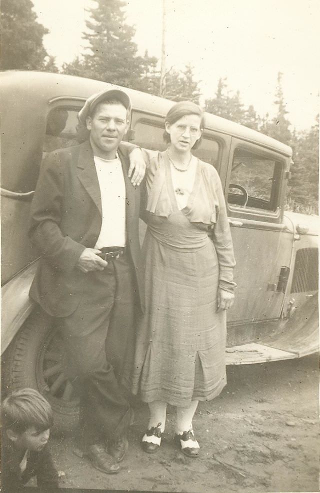 Lovely Vintage Photos of Beautiful Couples from the 1930s