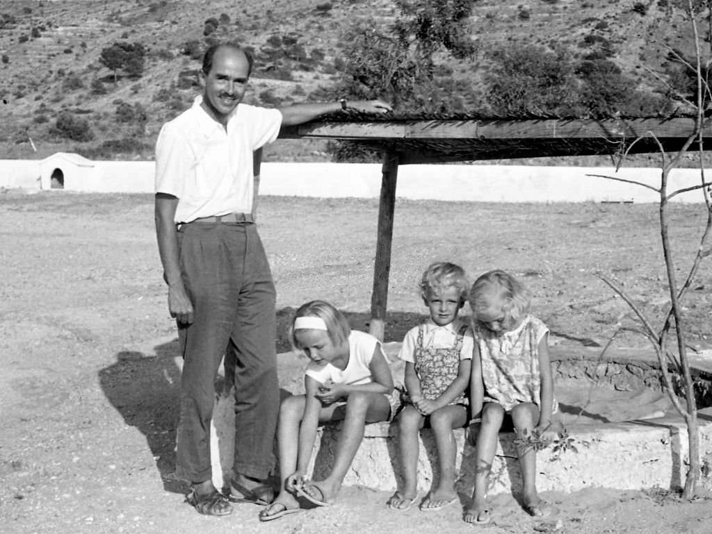 Oto of Habsburg, son of Charles I, last emperor of Austria and Zita Borbon-Parma, during a vacation in Benidorm with his children, 1963
