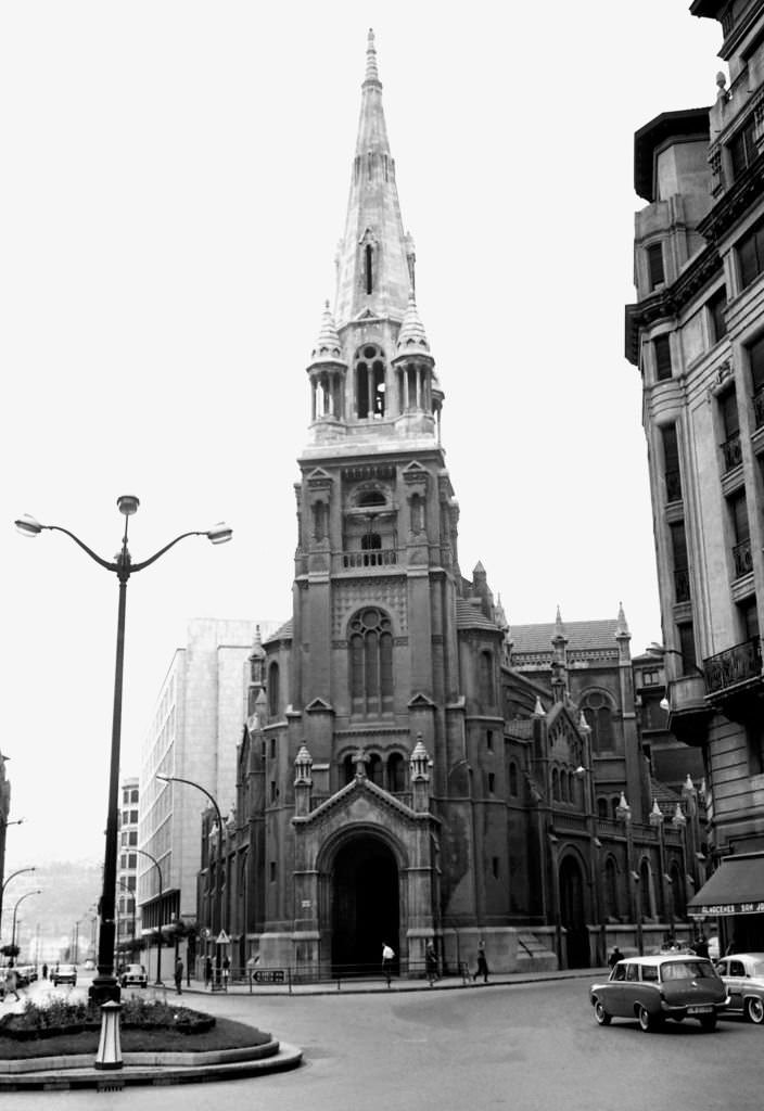 Church of The Augustinian Fathers, Bilbao, Vizcaya, Spain, 1967.