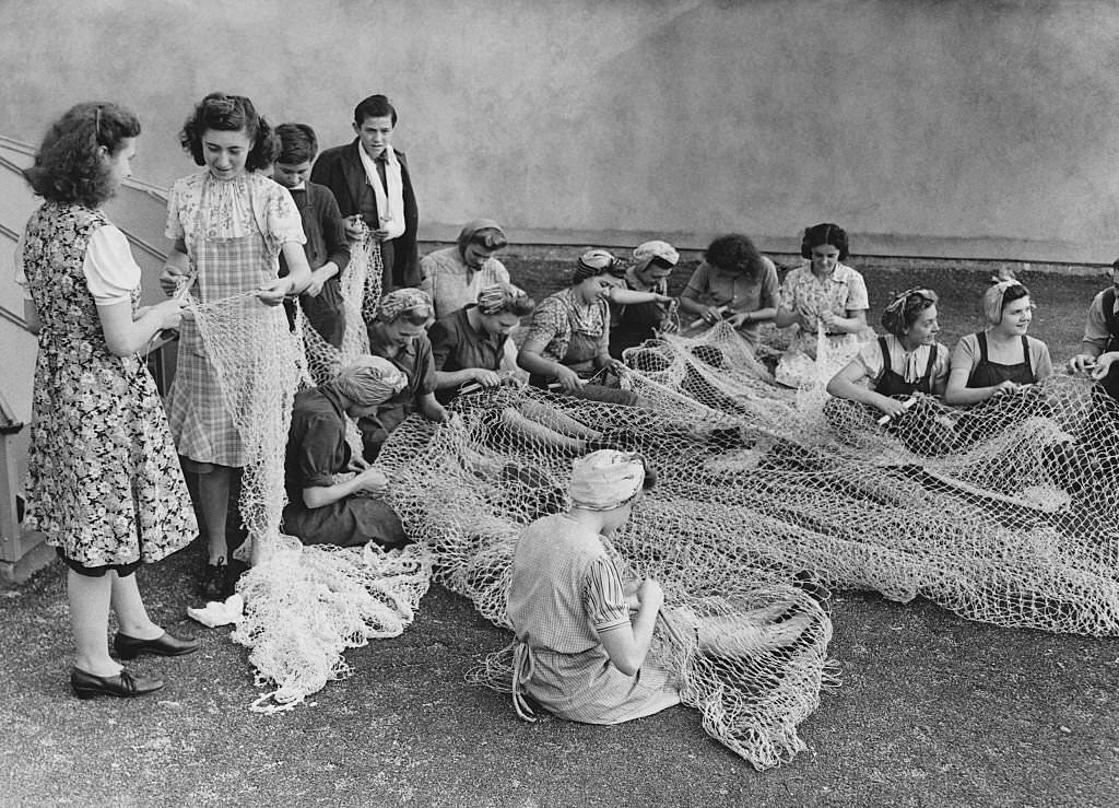 Women Mending Fishing Nets, 1943