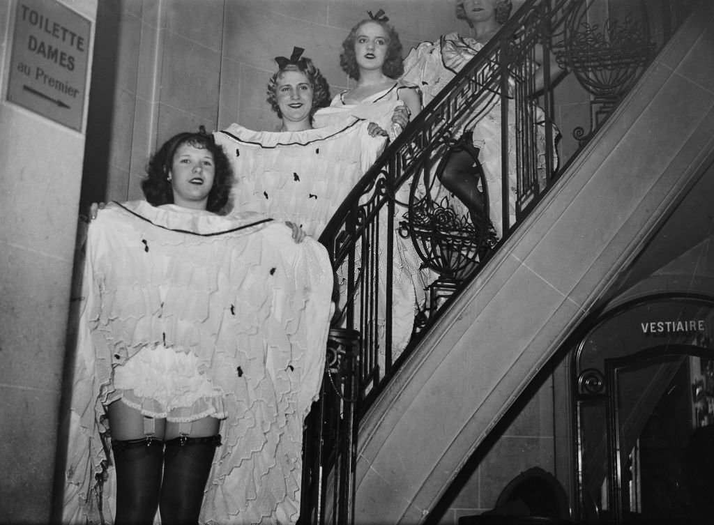 French cancan dancers at Henry's restaurant in Paris, 1935