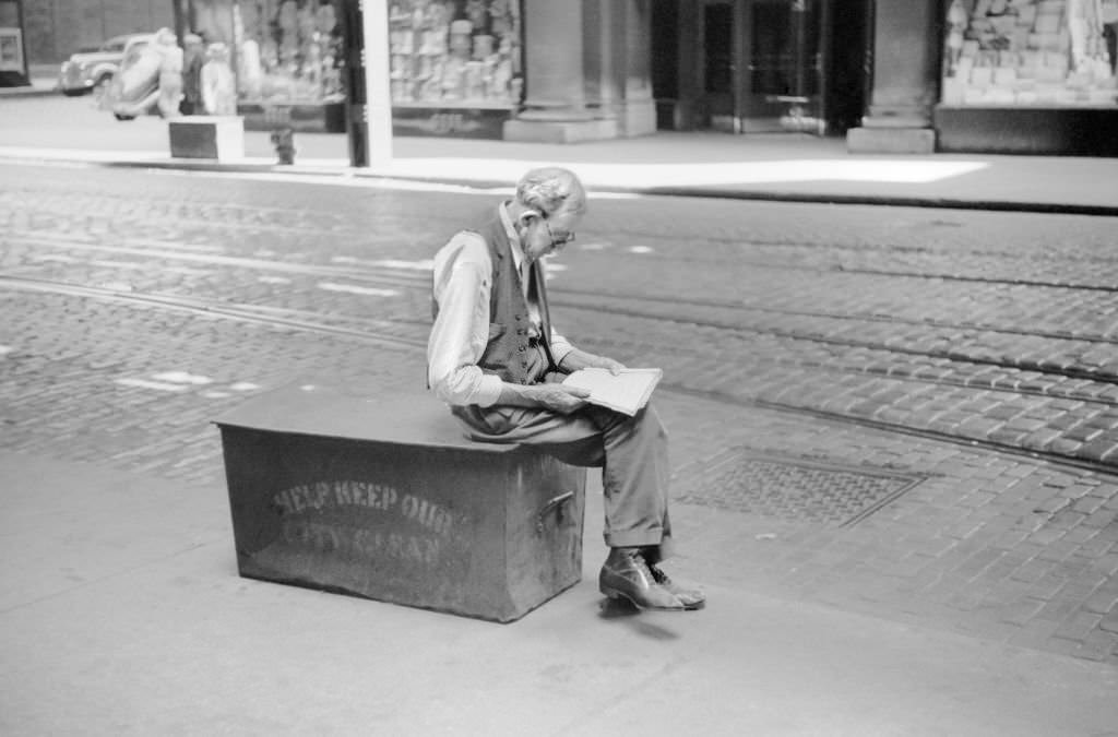Man Waiting for Street Car, Chicago, Illinois, July 1941