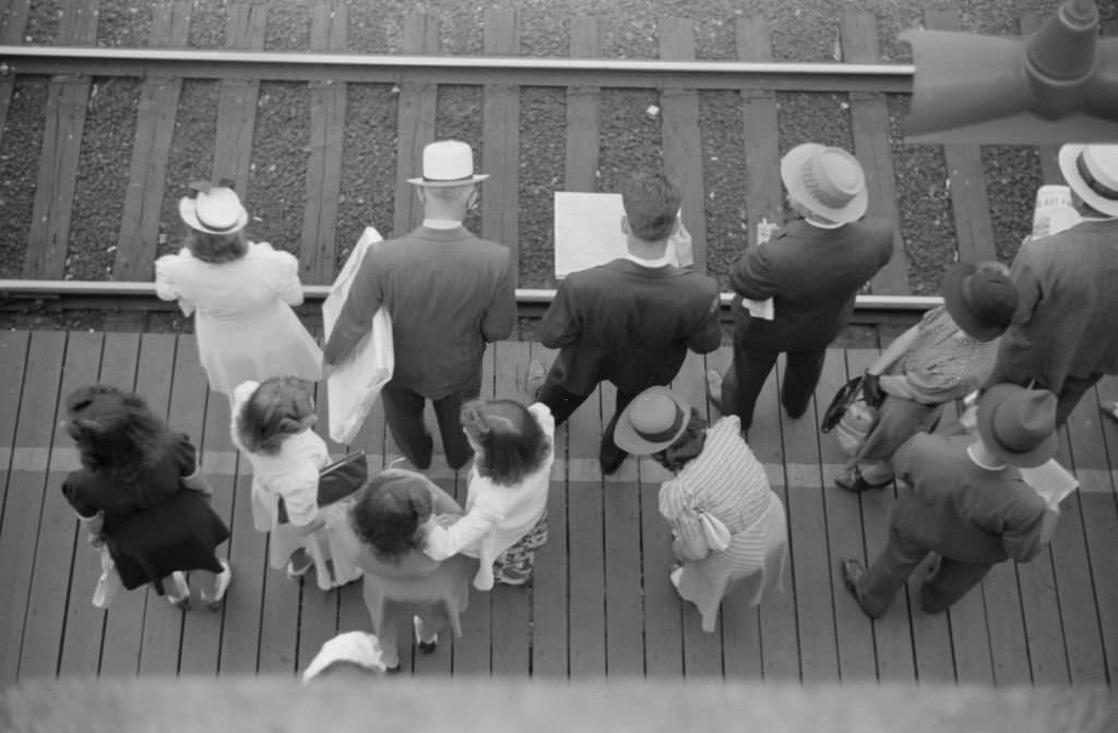 Commuters Waiting for South-Bound Train, High Angle View, Chicago, Illinois, July 1941