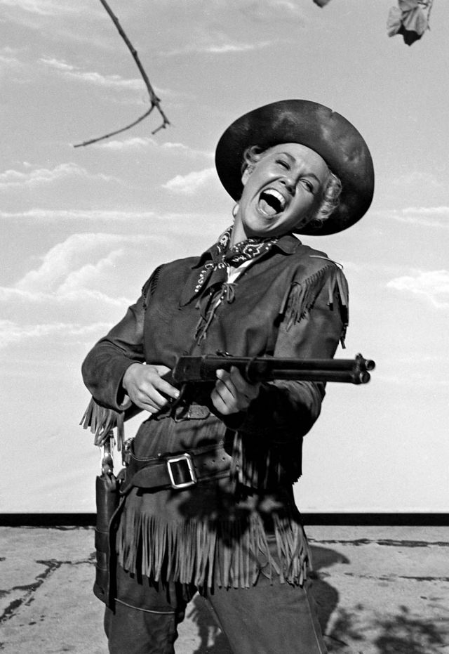 Hilarious Photos of Doris Day as Calamity Jane in the movie 'Calamity Jane (1953).'