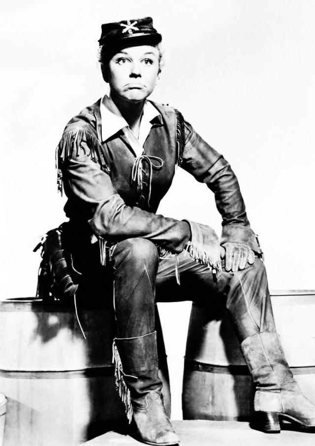 Hilarious Photos of Doris Day as Calamity Jane in the movie 'Calamity Jane (1953).'