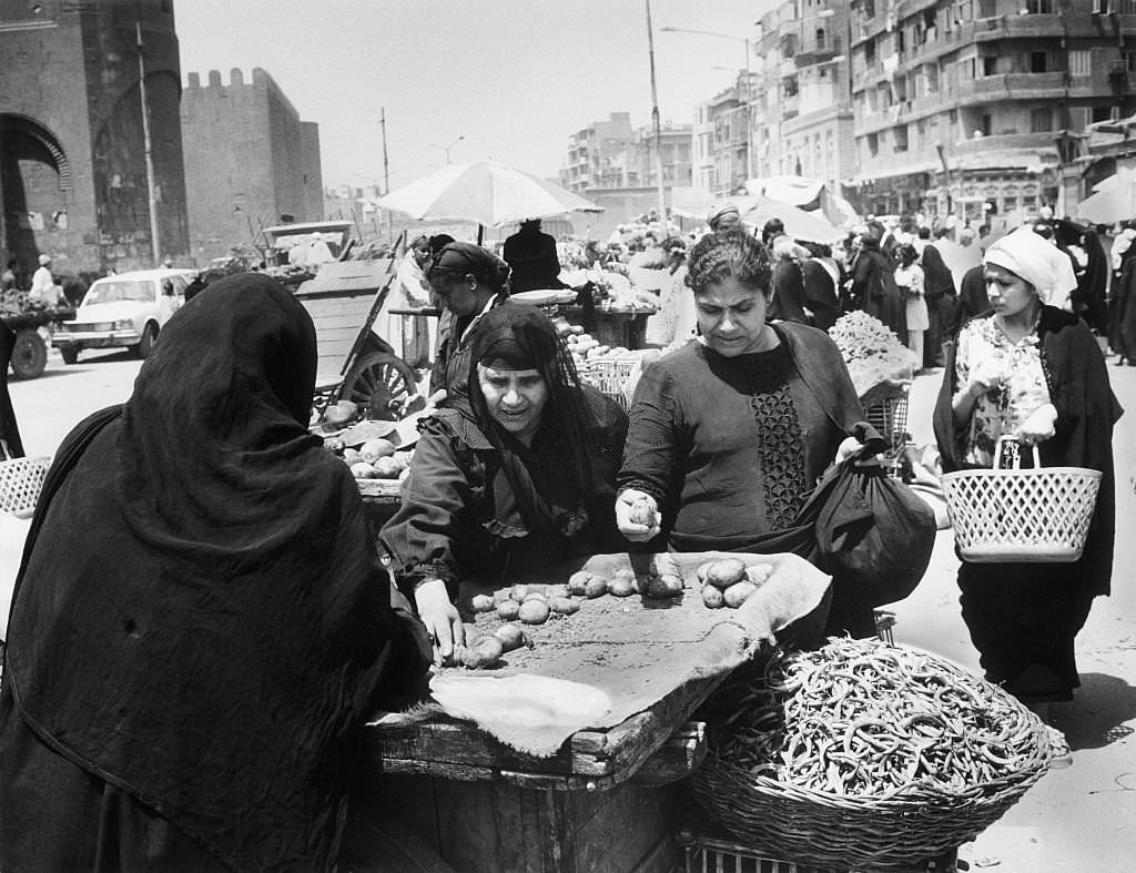 Market scenery in Cairo, 1970s
