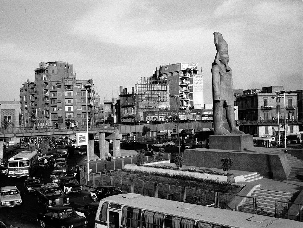 Statue of the Pharao Ramses in front of the Central Station