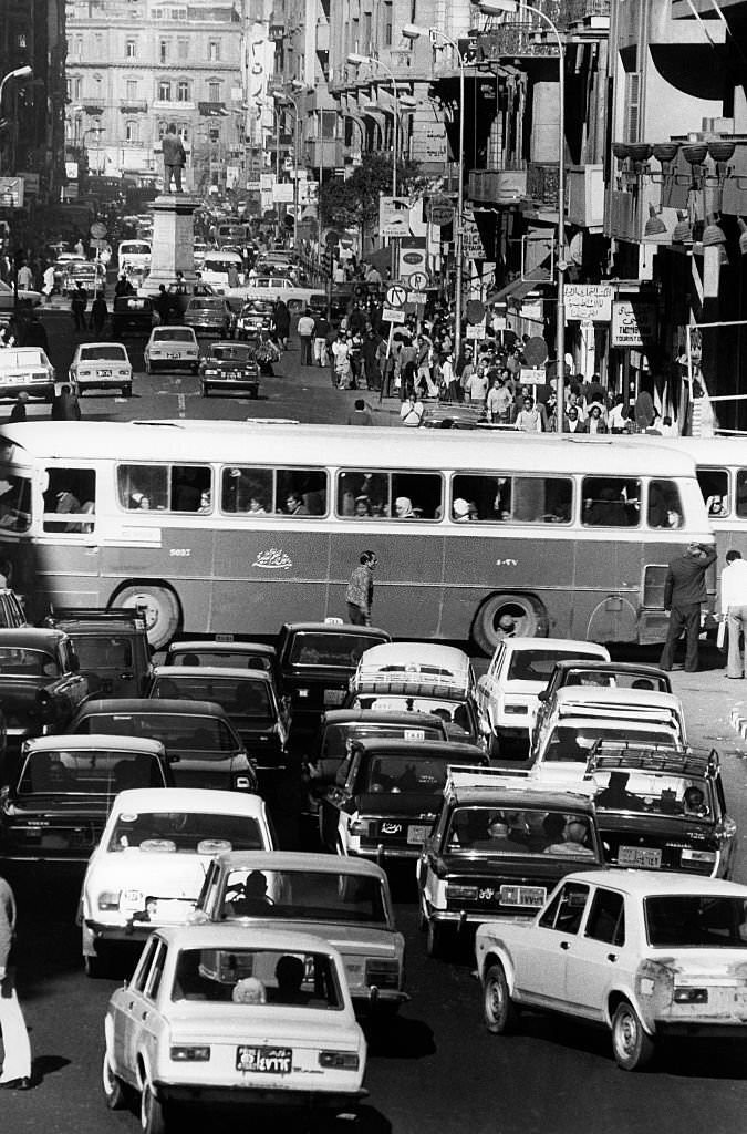 Traffic jam in Cairo, 1978- 1978