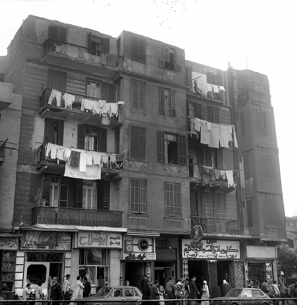 Building in Cairo, February 1976