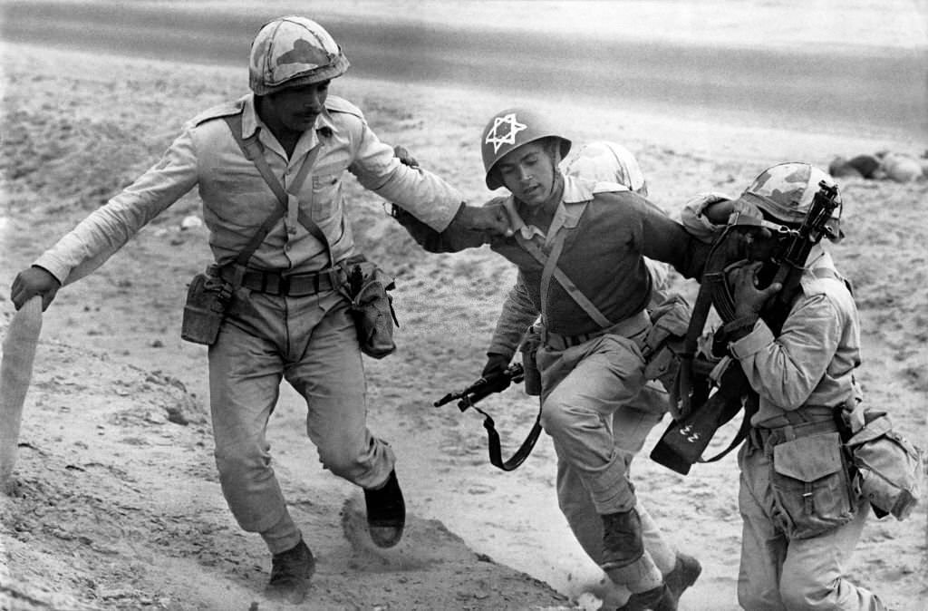 An Egyptian plays the role of an Israeli prisoner during training in 1973.