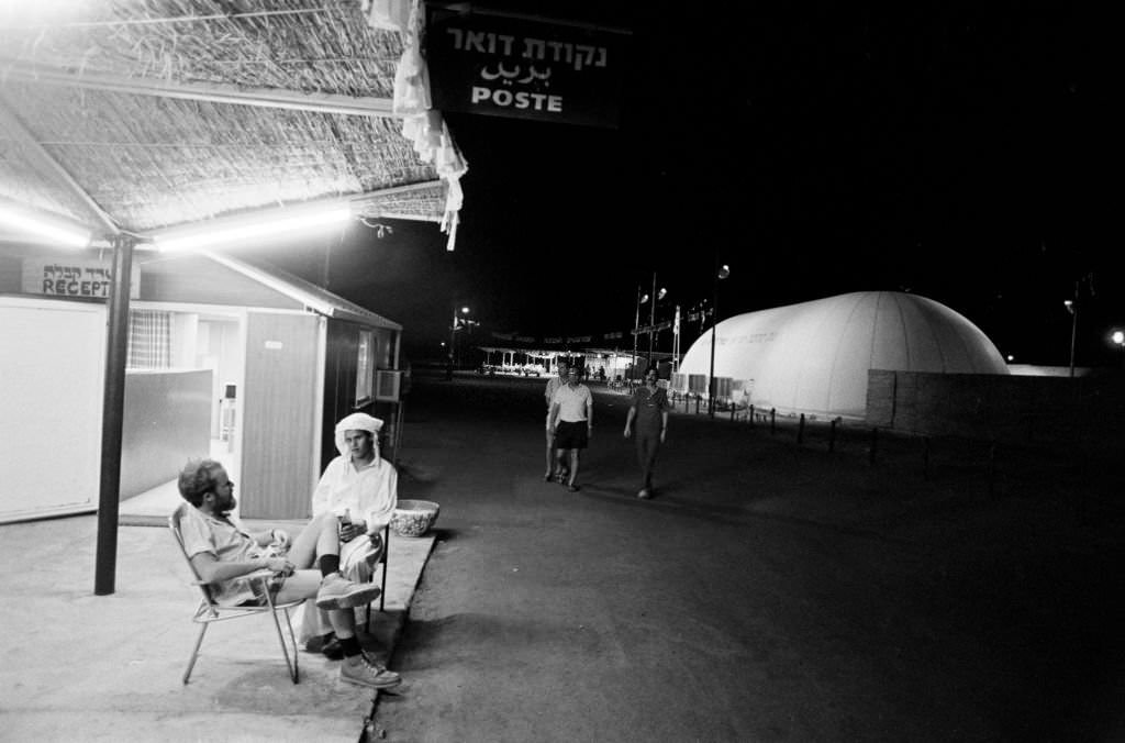 Night street scene in Sharm el-Sheikh in May 1971, Egypt