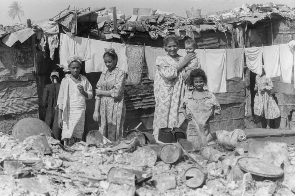 A family of scavengers living in a Cairo dump in May 1979.