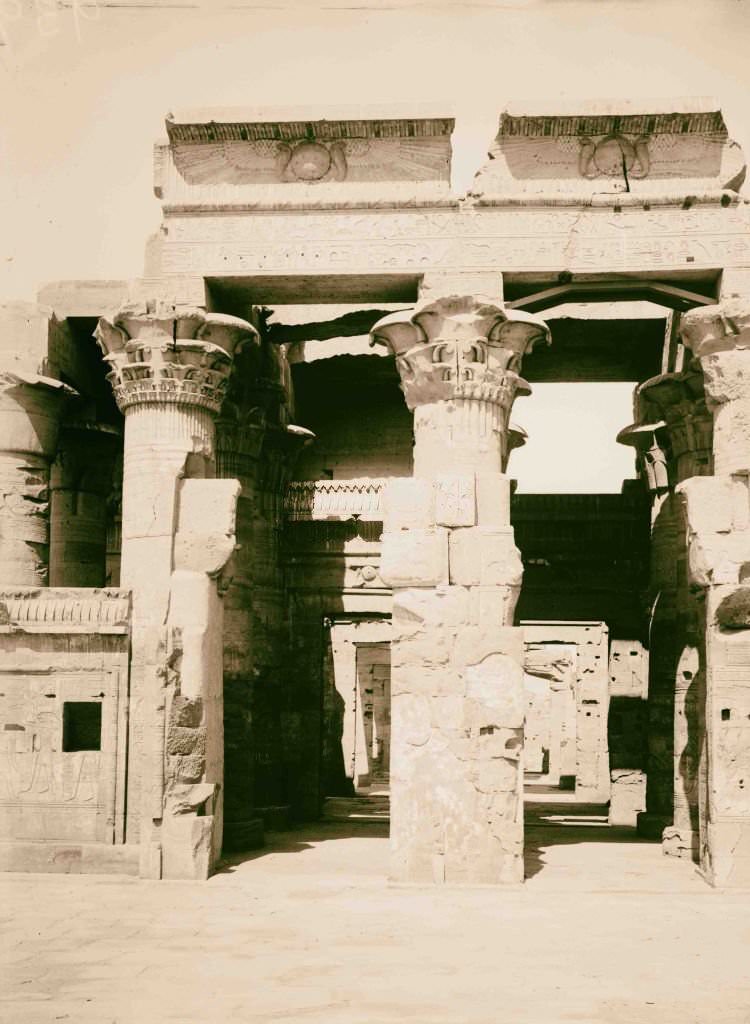 Great hypostyle hall of Temple of Sobk and Horoeris, Egypt, 1900.