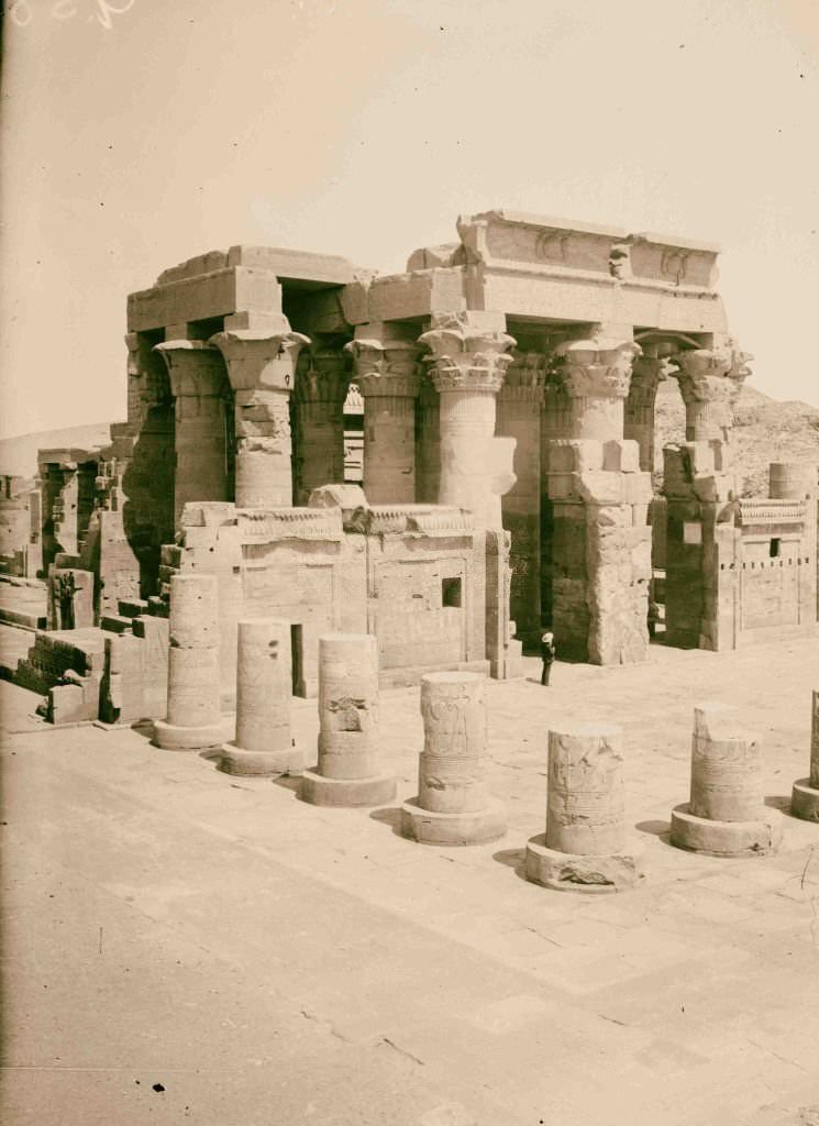 Kom-Ombo. Temple of Sobk and Horoeris, Egypt, 1900.