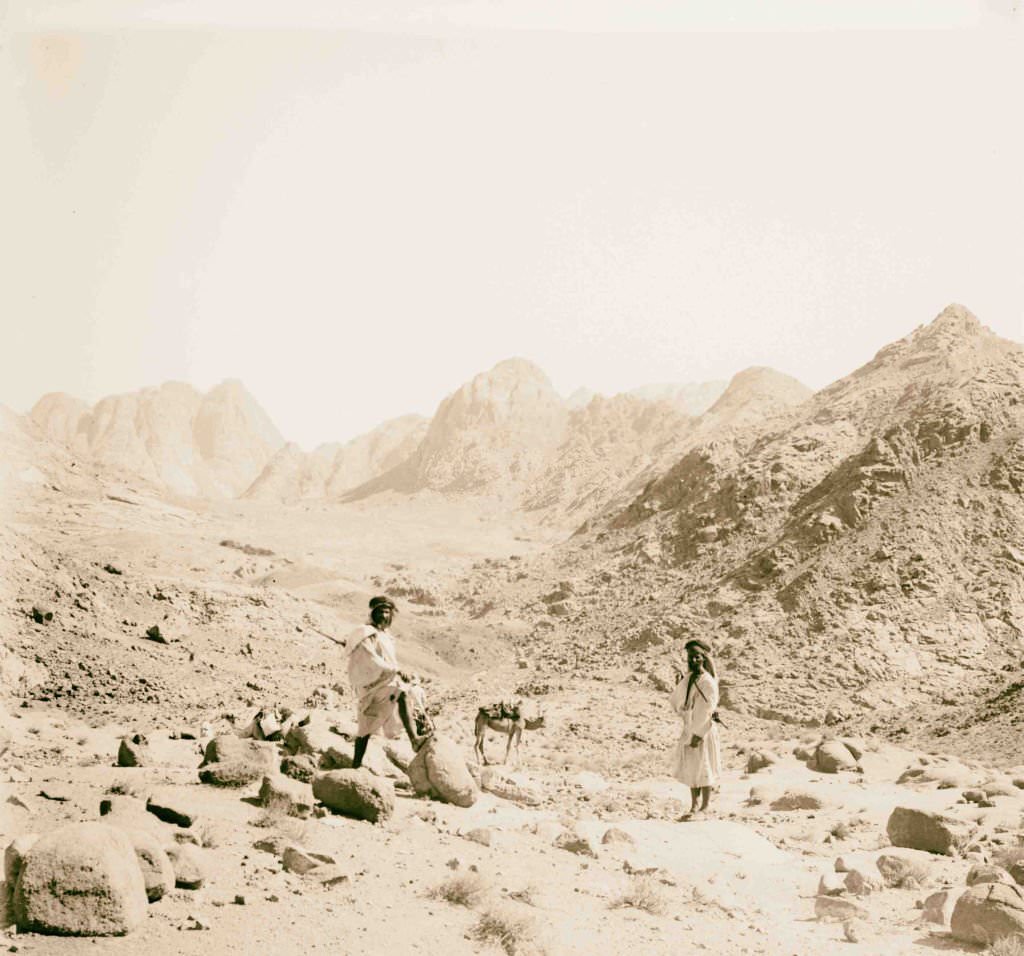 First view of the central Sinai Mountains, 1900.