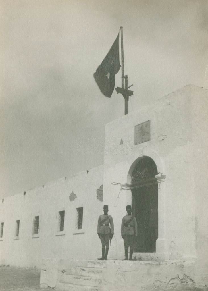 South face of Turkish fort on top of Hagag el Sollum, Egypt, 1907.