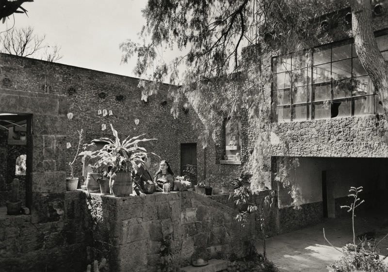 Diego Rivera and Frida Kahlo at the Casa Azul, 1952.