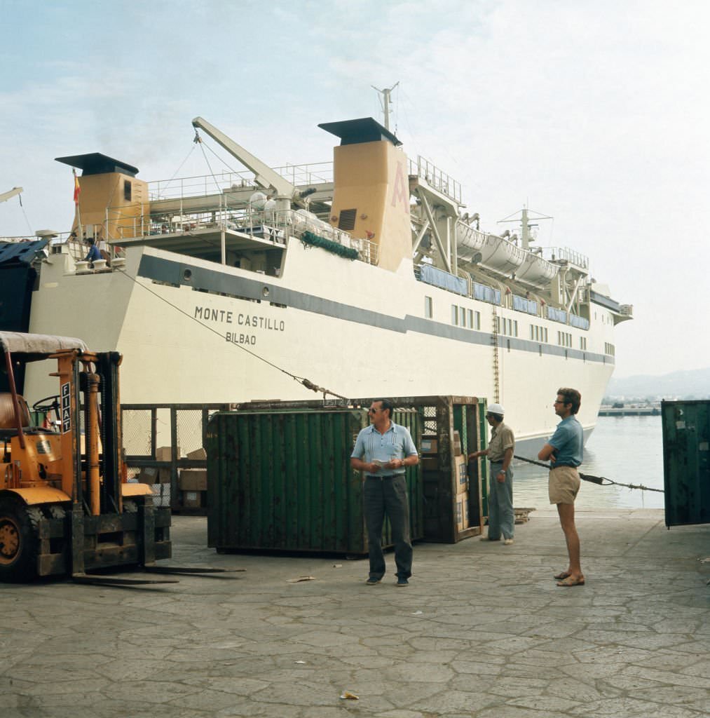 The port of the city of Ibiza, 1976