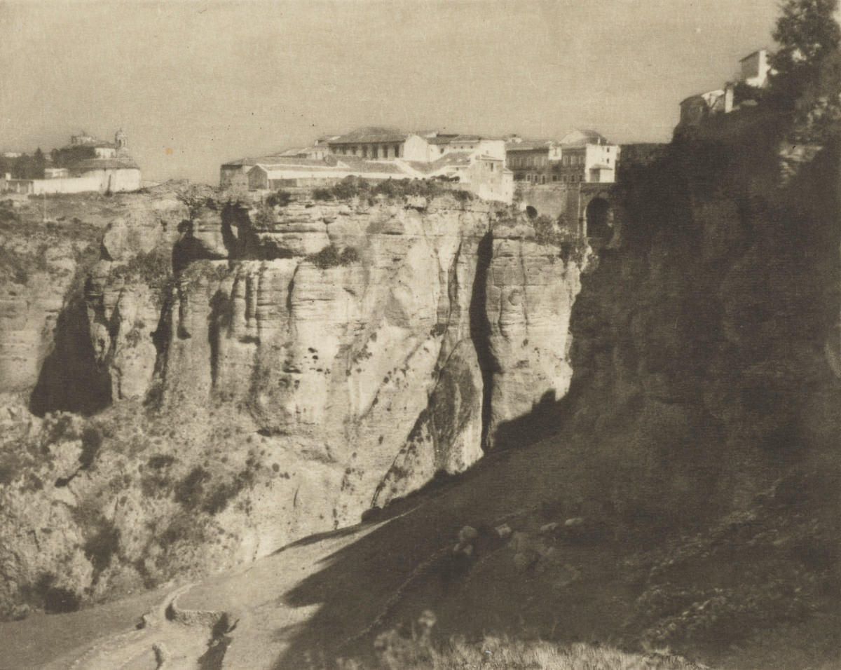The Extraordinary Photography of James Craig Annan from the Late 19th Century