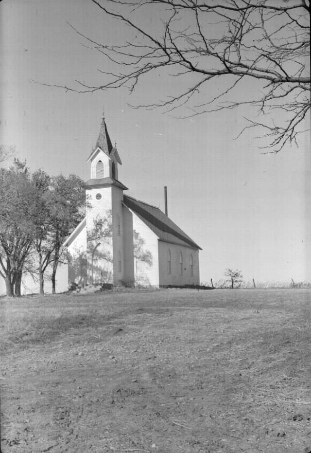 Wellman Church, Kansas, November 1947