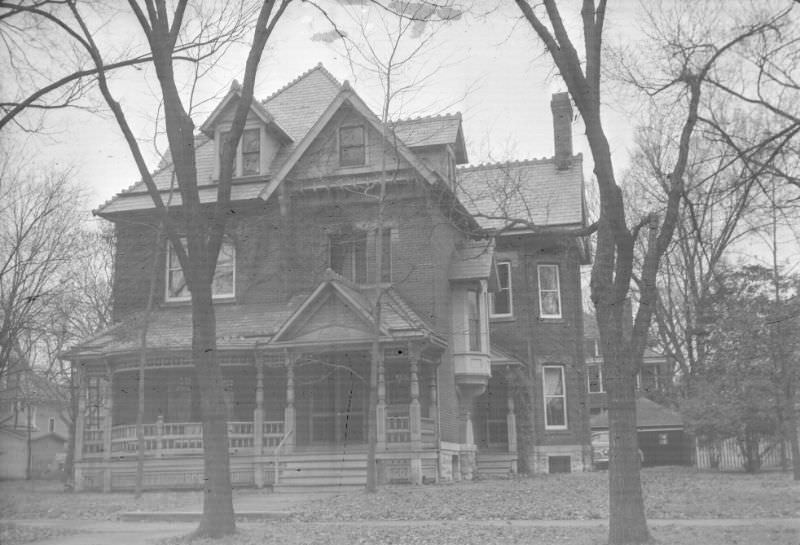 Brick Victorian, 600 Block of Louisiana St., Lawrence, Kansas, November 1947