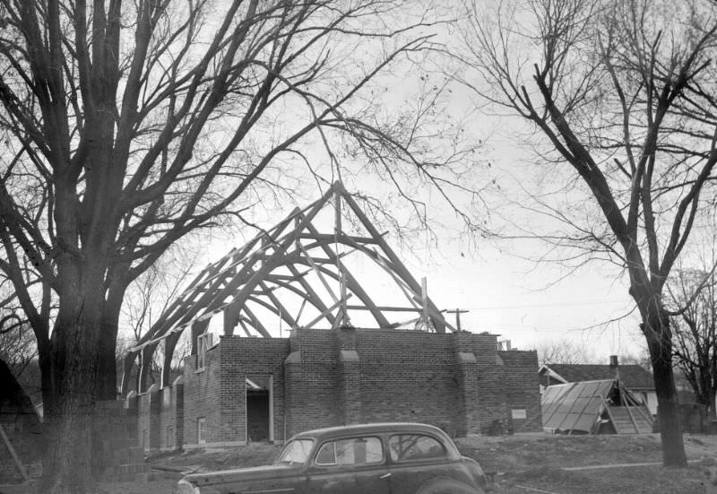 Church construction (probably this would be Central United Methodist Church), 15th and Massachusetts, Lawrence, Kansas, December 1947