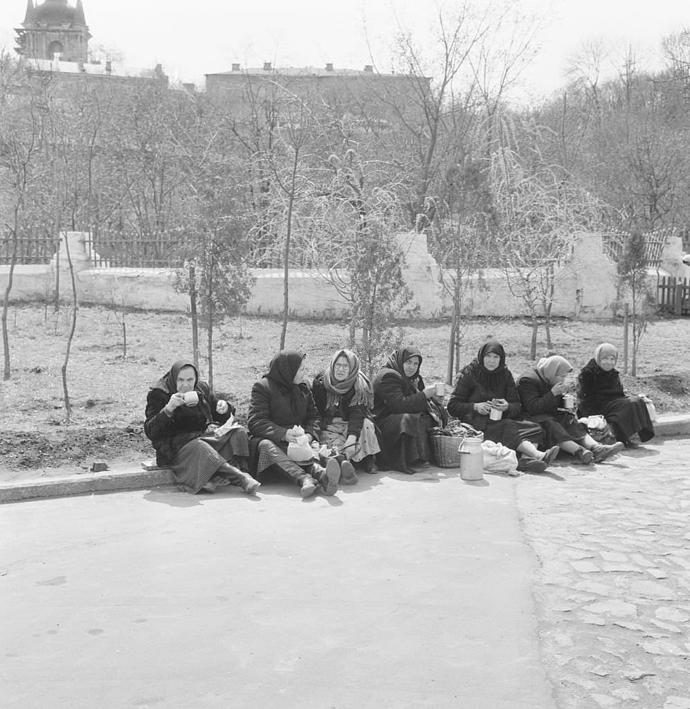 Women workers enjoy their lunch break in a Kiev park, 1960