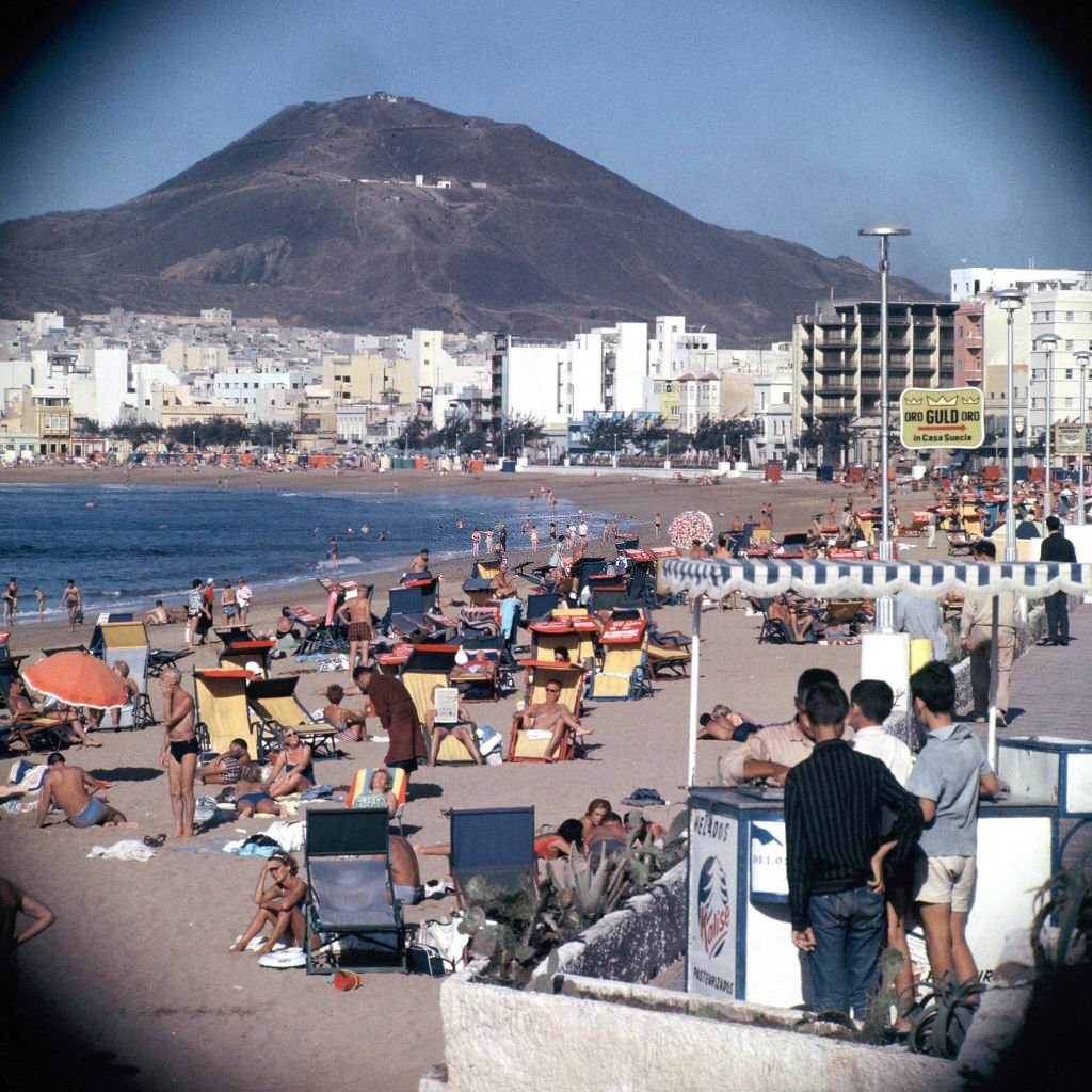 Las Palmas, 1964