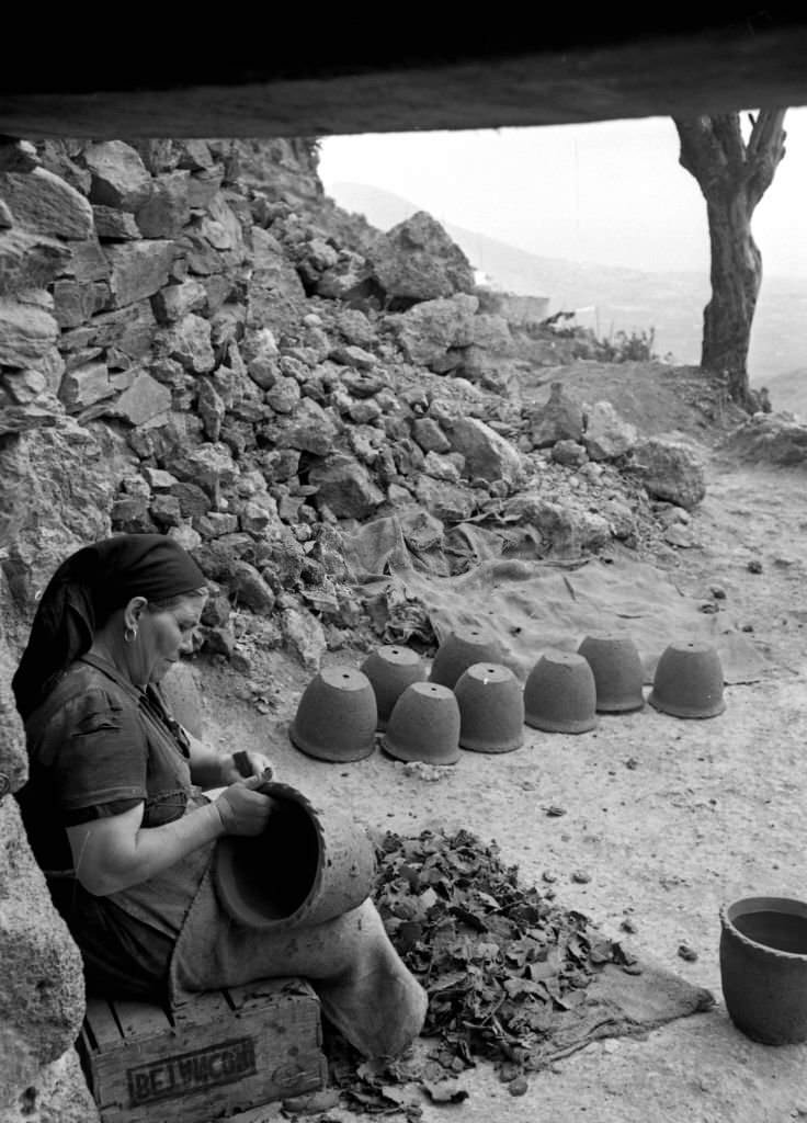 Pottery originating from Los Guanches, aborigines of North African origin, Las Palmas, Canary Islands, Spain, 1955.