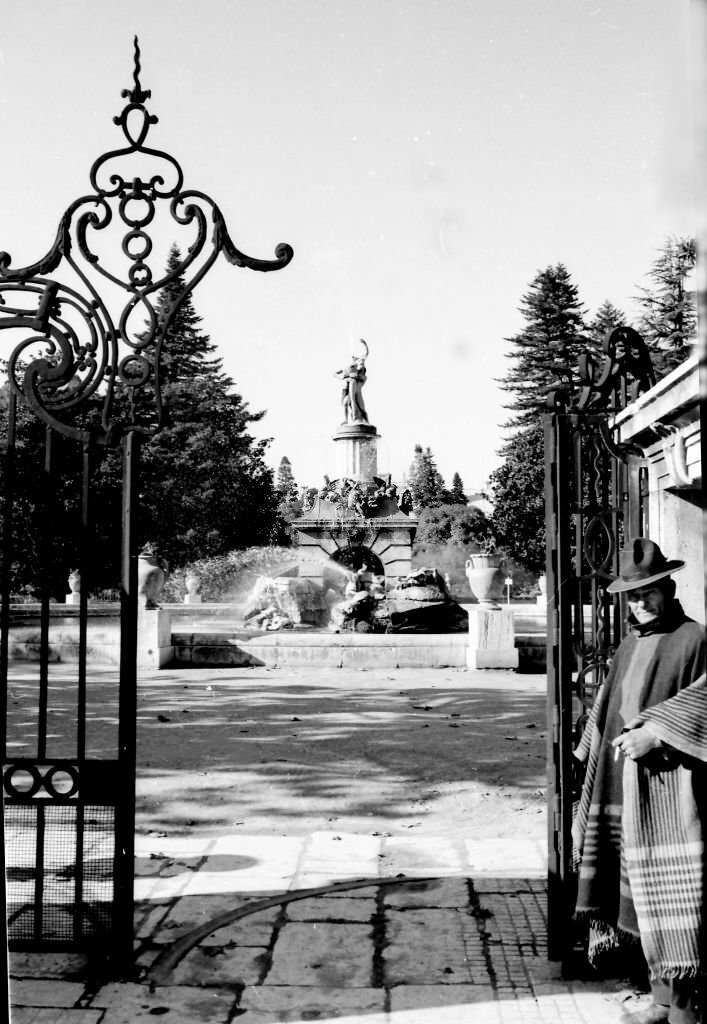 The Fountain of Hercules and Anteo