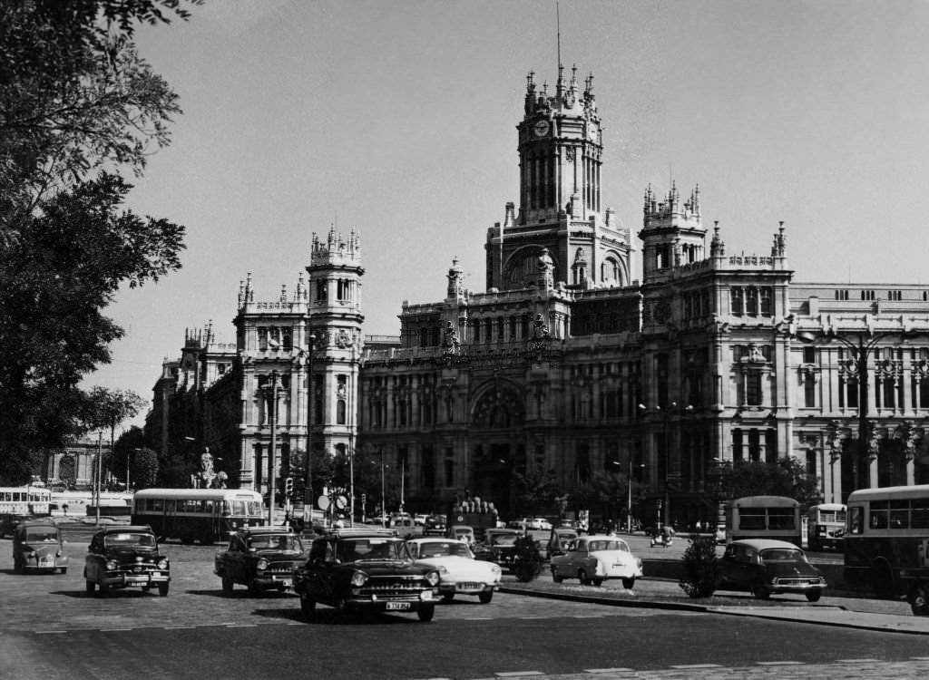 Main post office, Madrid, 1960s
