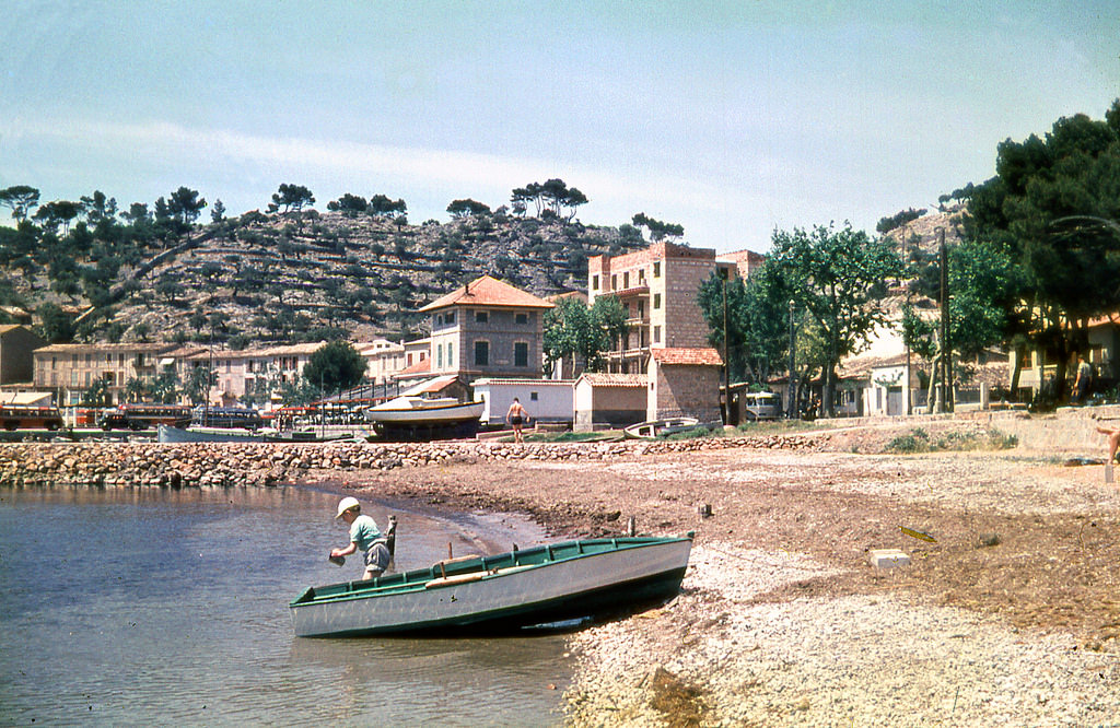 Stunning Color Photos of Mallorca, Spain in the 1950s
