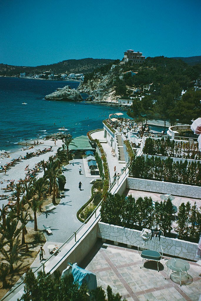 Hotel Nixe Palace, 1958