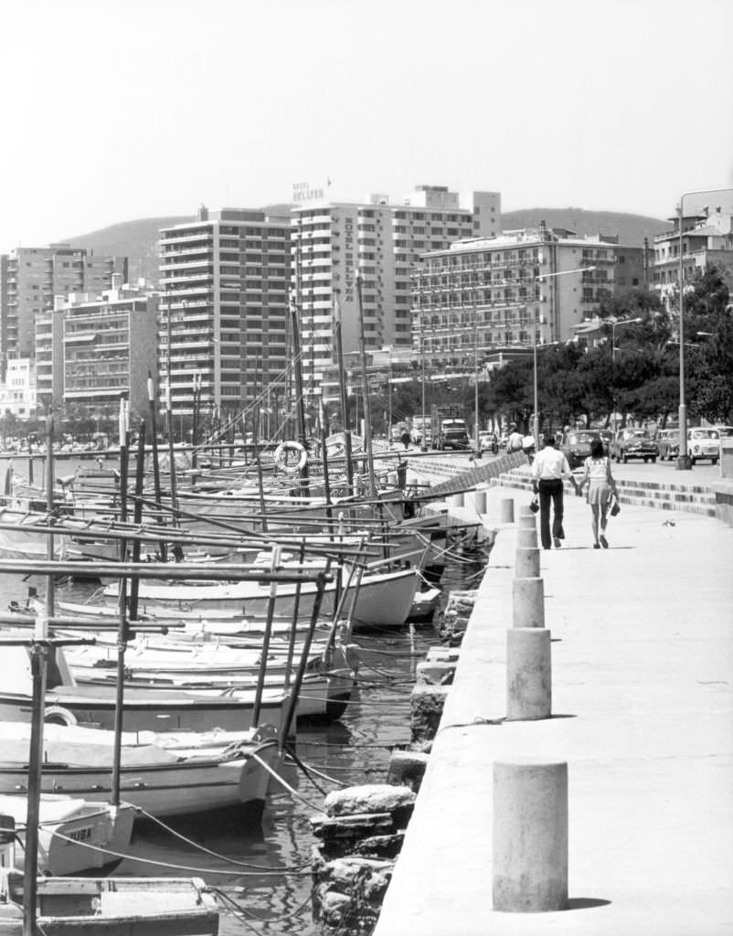 The port of Palma de Mallorca, 1972