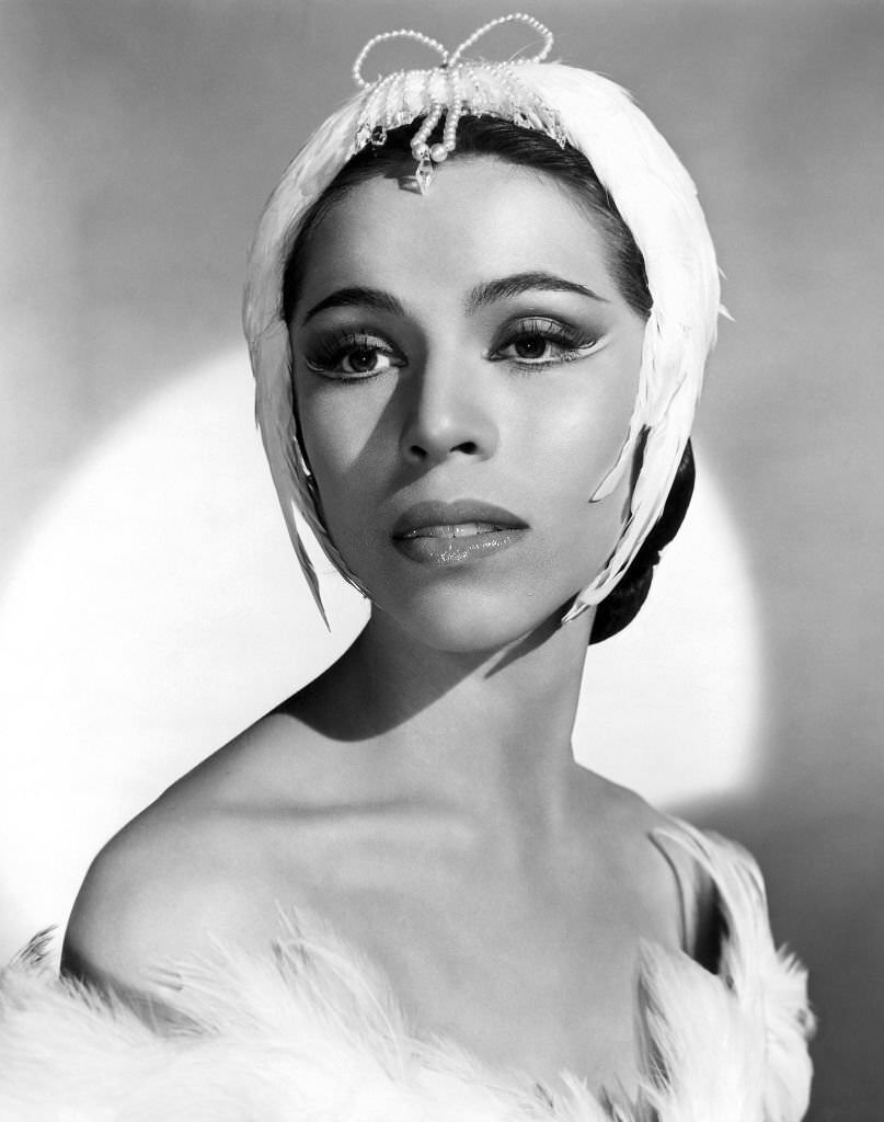 Maria Tallchief in a scene from the movie "Million Dollar Mermaid"