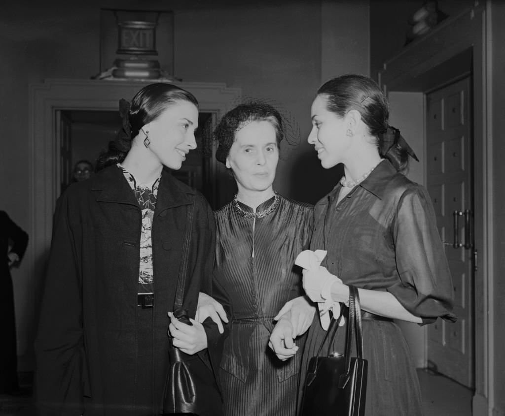 Maria Tallchief with Helen Kramer, and director of the Sadler's Wells Ballet School (now know as the Royal Ballet School) at a reception organised by The Royal Academy of Dancing, 1950
