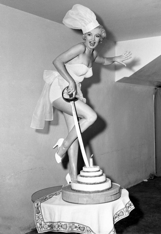Marilyn Monroe Crowned as 'Cheesecake Queen' of the Year, 1952