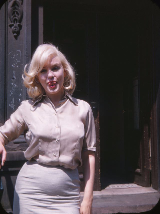 Rare Photos of Pregnant Marilyn Monroe in 1960