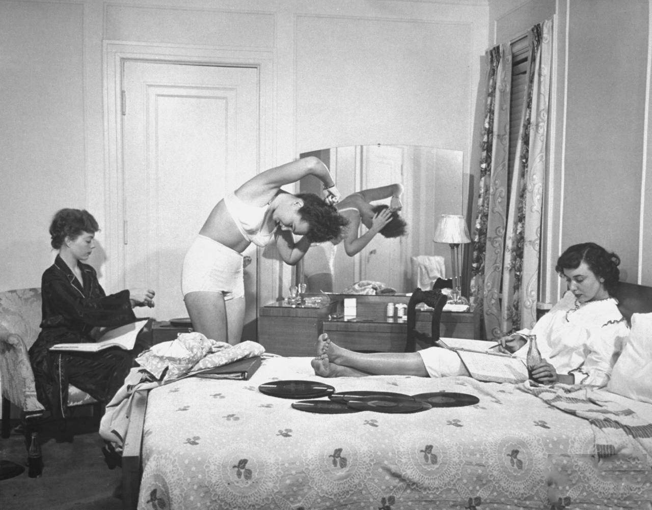 Students at the McConnell Air Hostess School relaxing in their room.