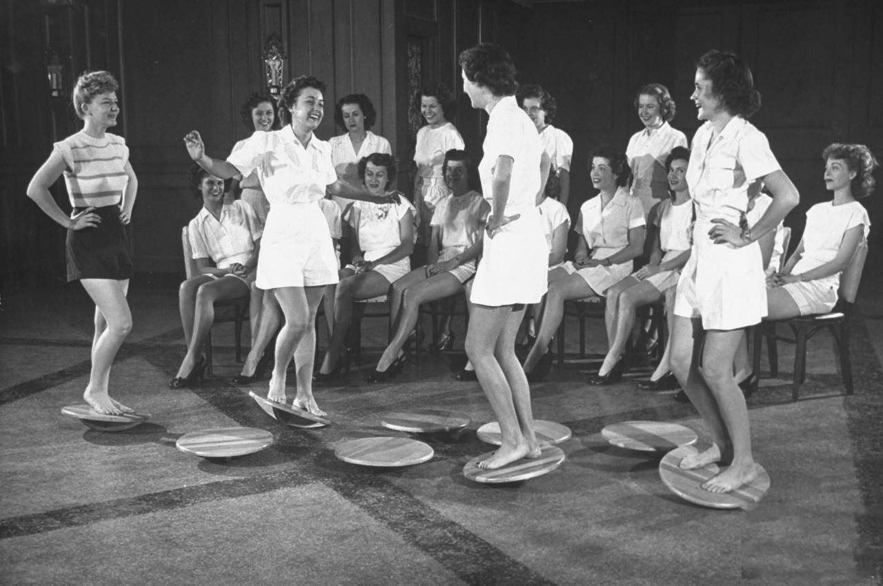 Women taking classes at the McConnell Air Hostess School.