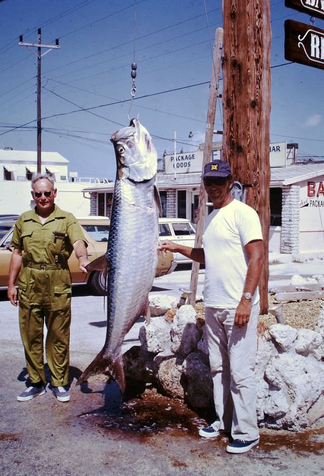 Vintage Photos of People Posing with Fishes in the 1960s