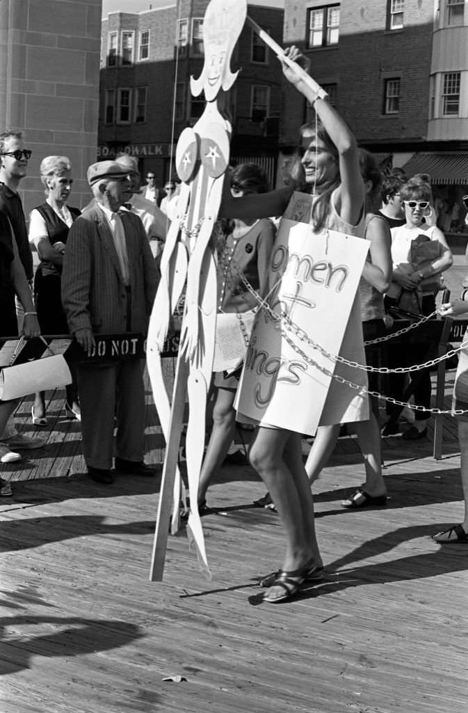 A demonstrator operates a marionette as she protests the Miss America beauty pageant, Atlantic City, New Jersey, September 7, 1968.